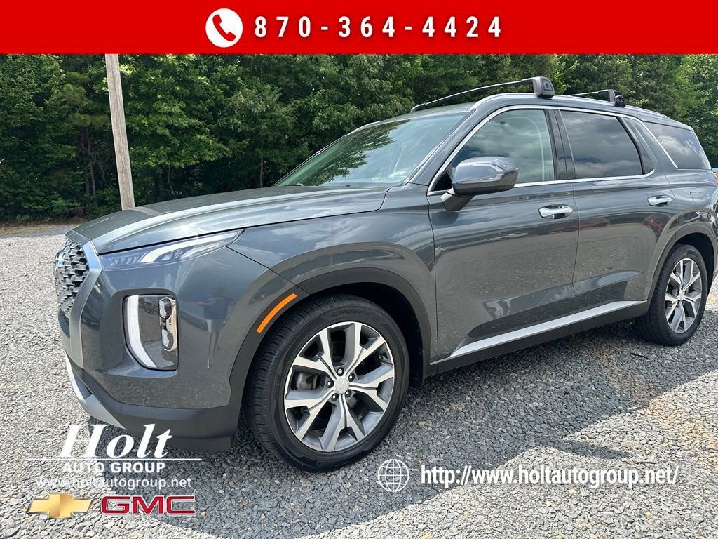 2021 Hyundai Palisade SEL in Gray — front three-quarter view